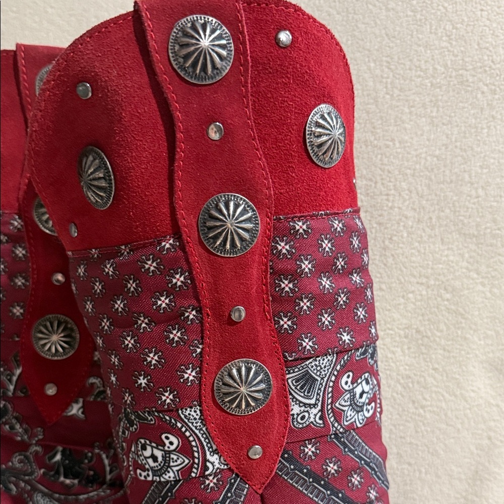 Dingo Red Heeled Boots with Silver Accents rhapsody bandana 9.5 new - Picture 3 of 7